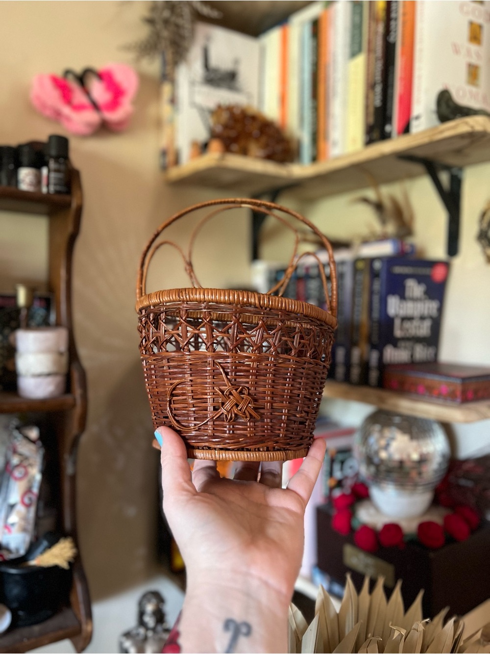 Vintage Brown Wicker Handled Basket